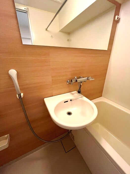 物件内観写真12　(洗面)