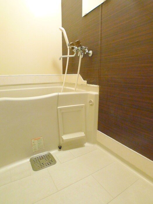 物件内観写真12　(バス／シャワールーム等)