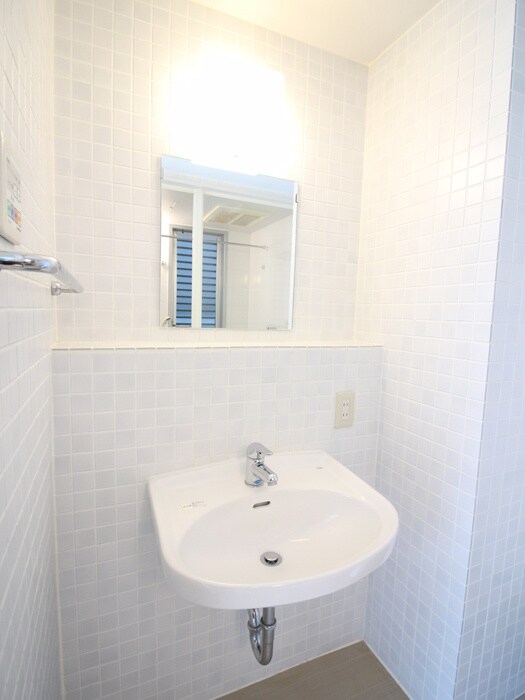 物件内観写真9　(洗面)