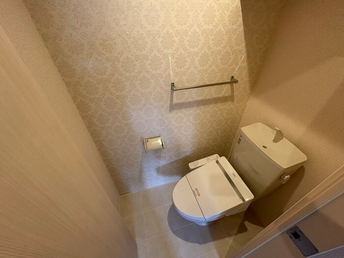 物件内観写真12　(トイレ)