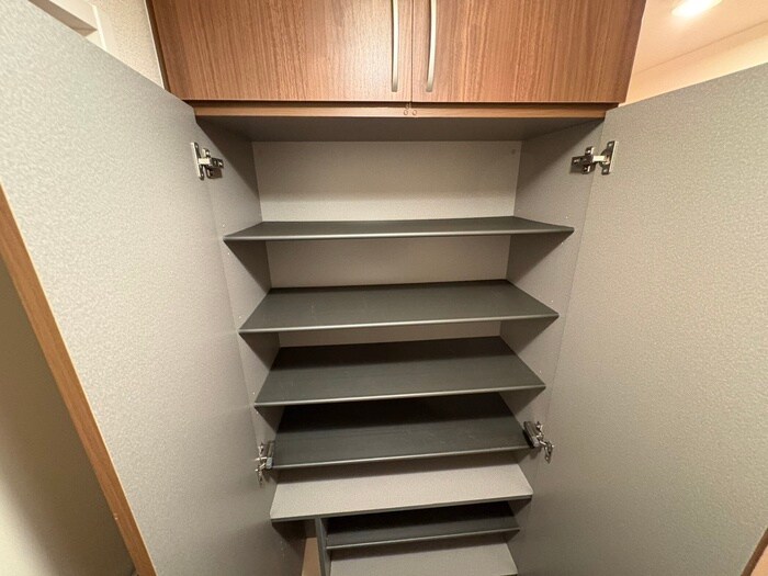 物件内観写真20　(靴箱)