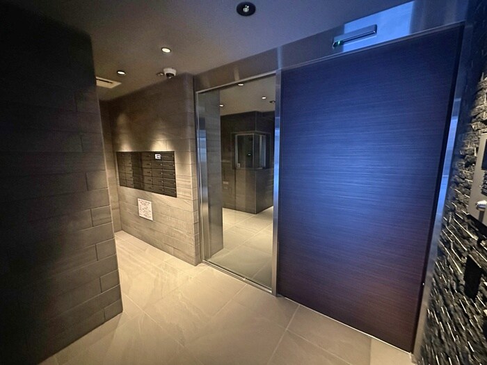 物件外観写真4　(建物設備)