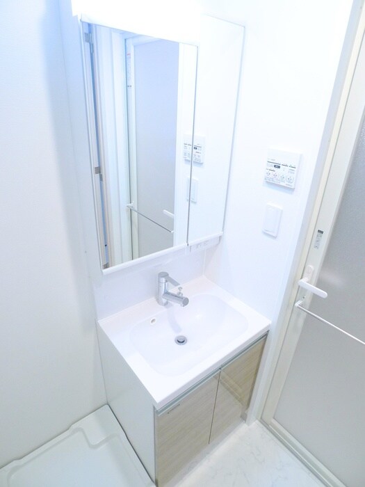 物件内観写真11　(洗面)