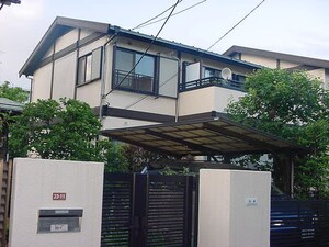 岡崎アパ－ト外観写真