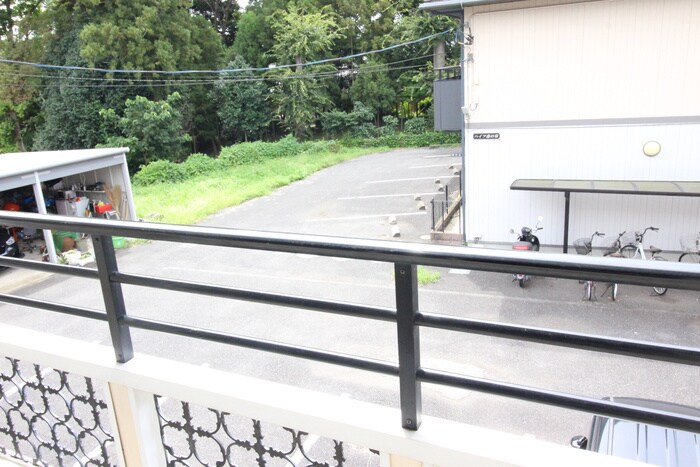 物件内観写真17　(室内からの展望)