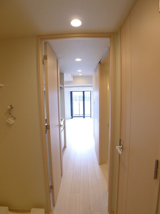 物件内観写真19　(廊下)
