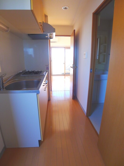 物件内観写真19　(廊下)