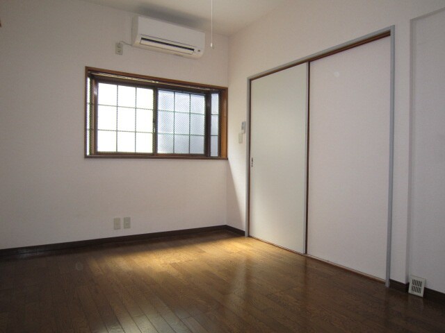 物件内観写真5　(居室)