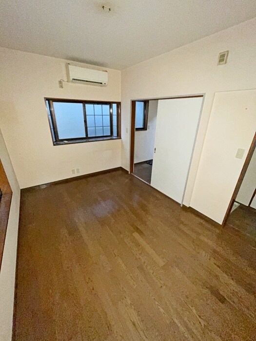 物件内観写真13　(居室)