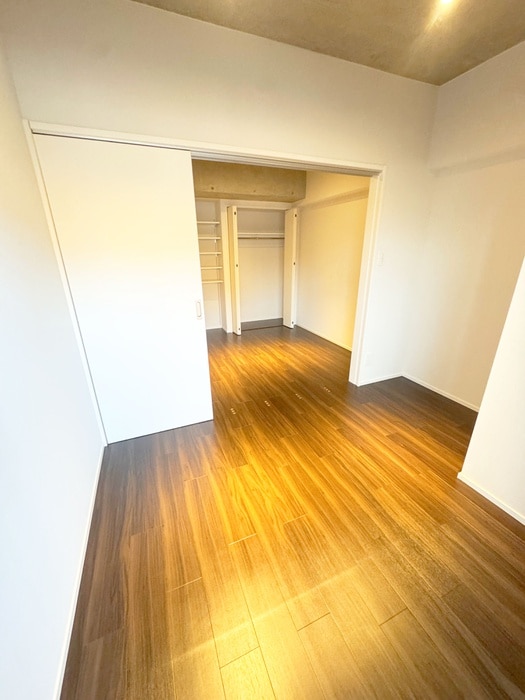 物件内観写真10　(居室)