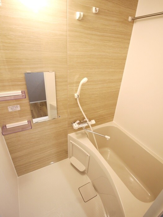 物件内観写真11　(バス／シャワールーム等)