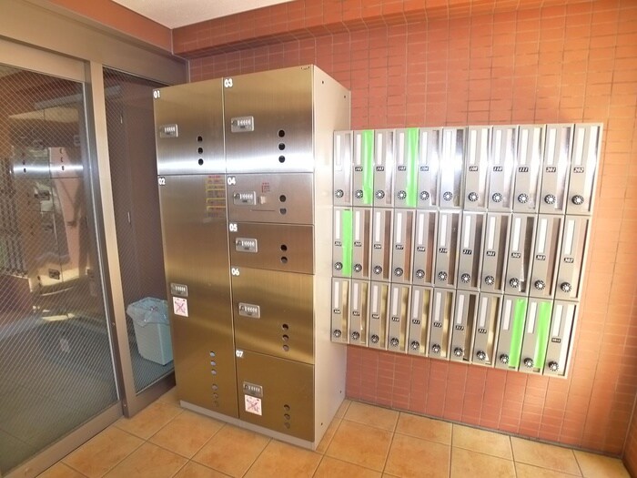 物件外観写真4　(建物設備)