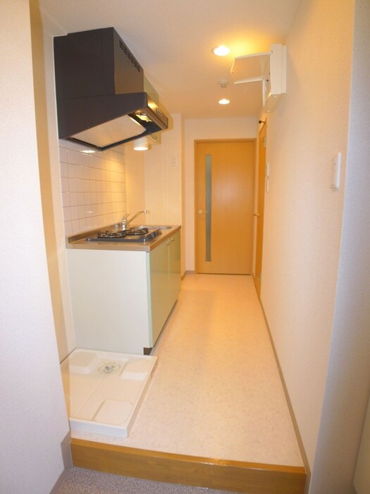 物件内観写真18　(廊下)