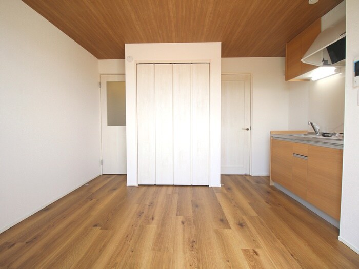 物件内観写真7　(居室)