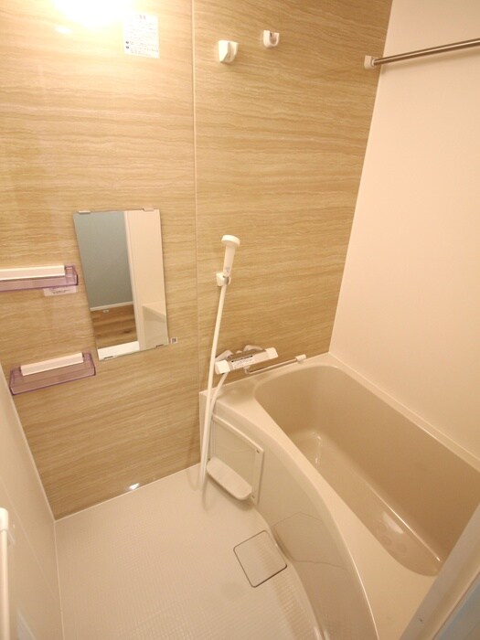 物件内観写真13　(バス／シャワールーム等)