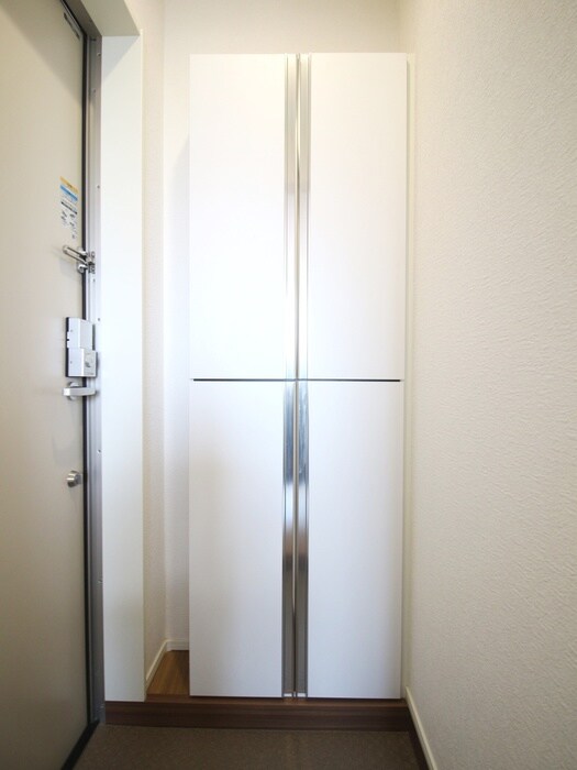 物件内観写真17　(靴箱)