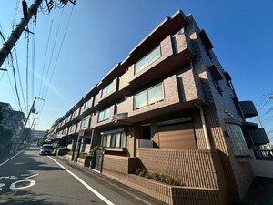 ラ・コリーナ外観写真