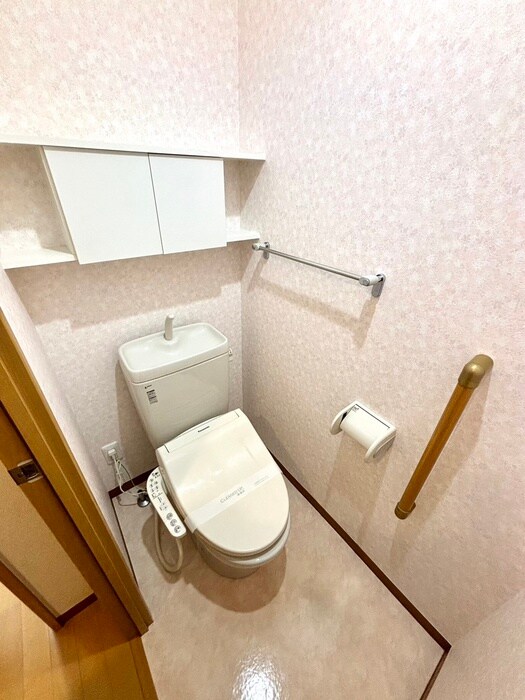 物件内観写真13　(トイレ)