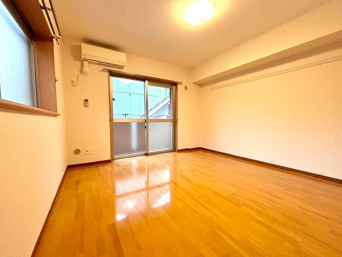 物件内観写真17　(居室)