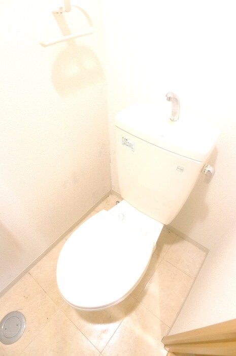 物件内観写真13　(トイレ)