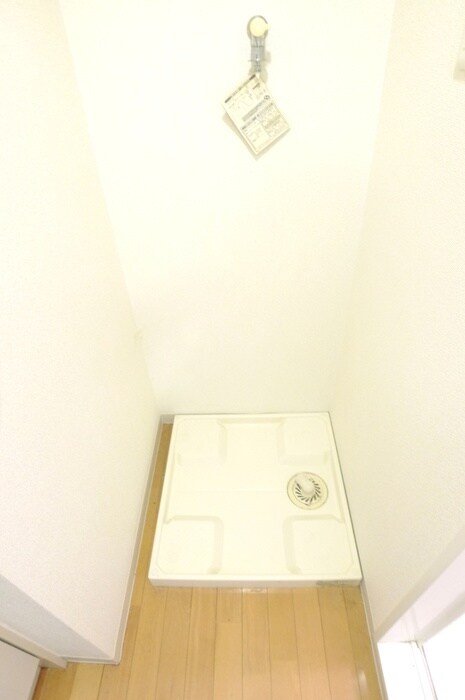 物件内観写真22　(洗濯機置場)