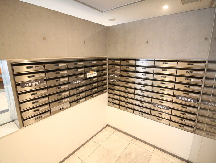 物件外観写真4　(建物設備)