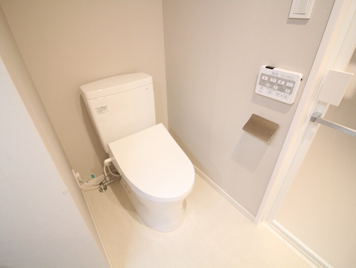 物件内観写真15　(トイレ)