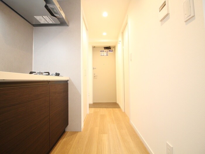 物件内観写真16　(廊下)