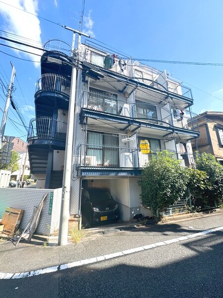 三原メゾン外観写真