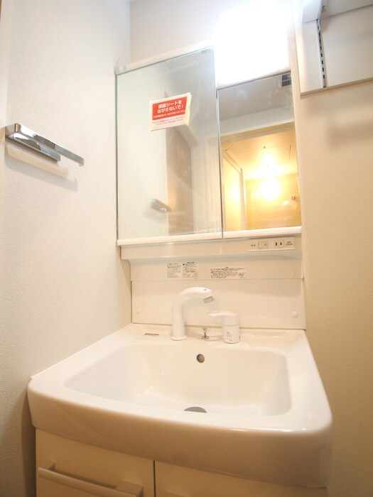 物件内観写真13　(洗面)