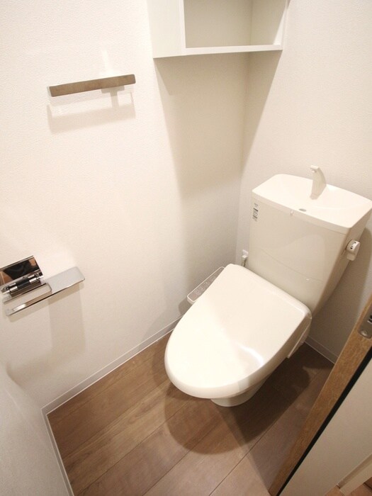 物件内観写真14　(トイレ)