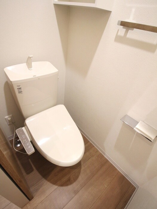 物件内観写真15　(トイレ)