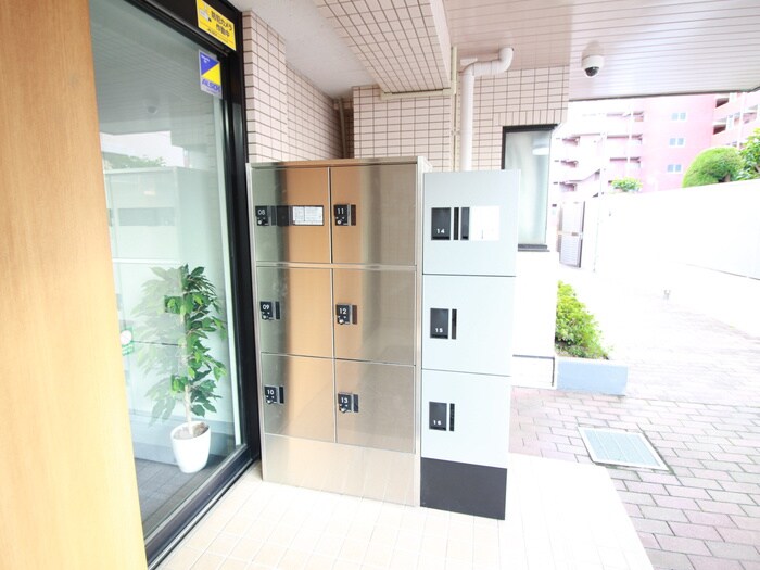 物件外観写真4　(建物設備)