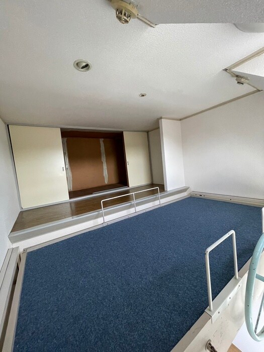 物件内観写真11　(ロフト)