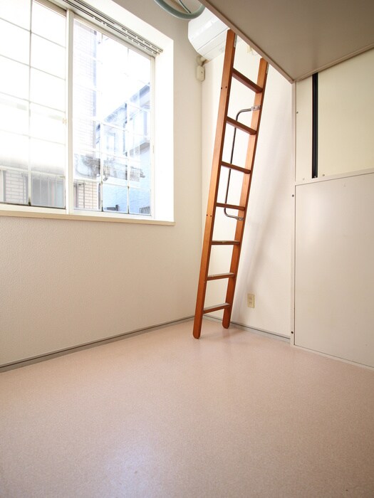 物件内観写真13　(居室)