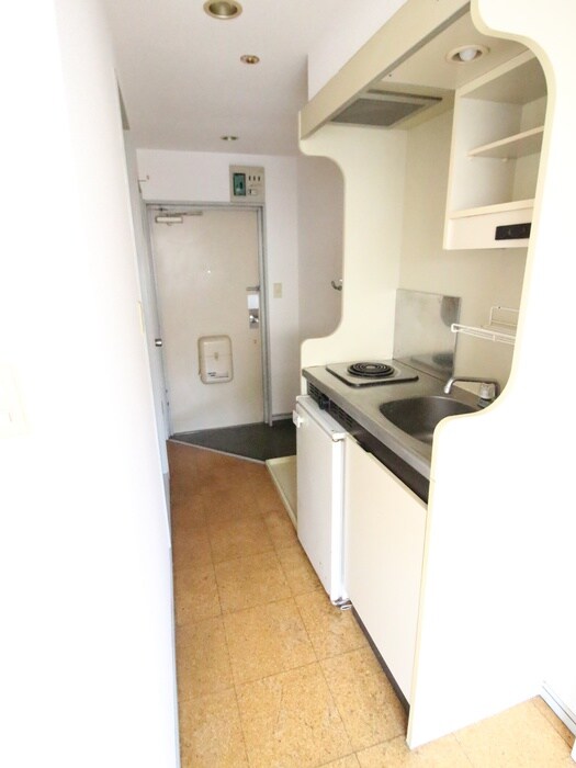 物件内観写真14　(廊下)