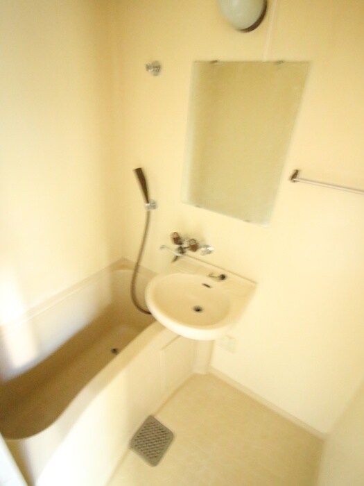 物件内観写真16　(バス／シャワールーム等)