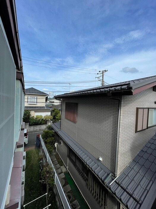 物件内観写真18　(室内からの展望)