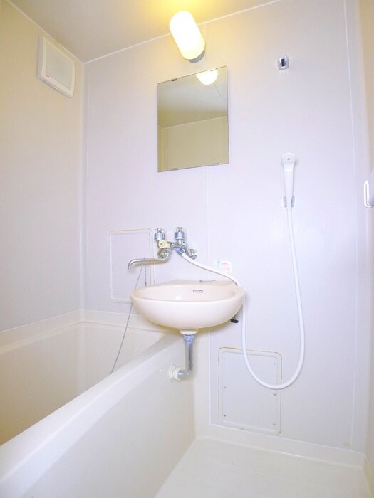 物件内観写真13　(バス／シャワールーム等)