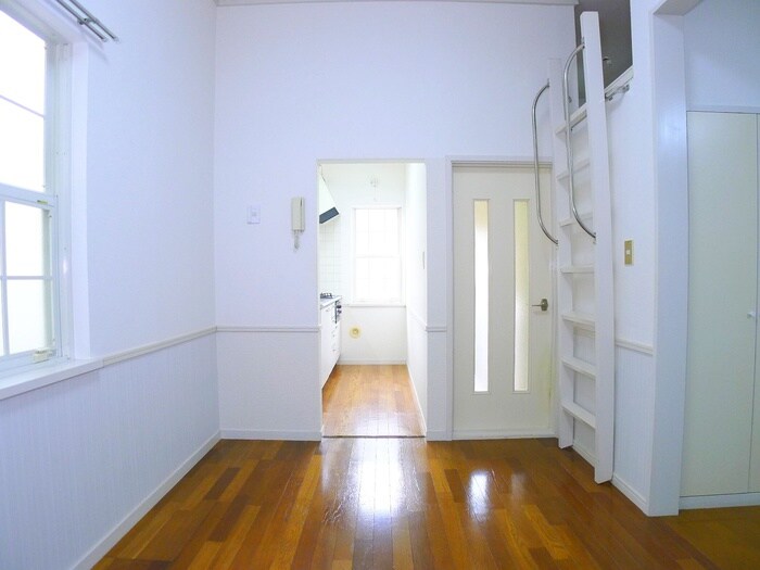 物件内観写真18　(居室)