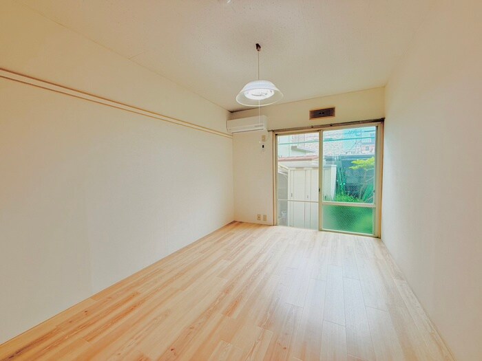 物件内観写真5　(居室)