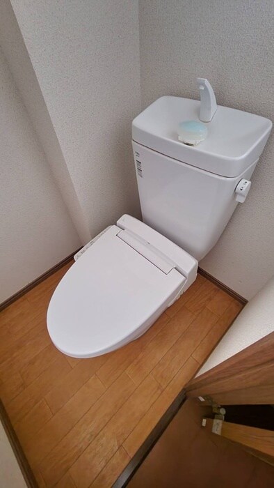 物件内観写真15　(トイレ)