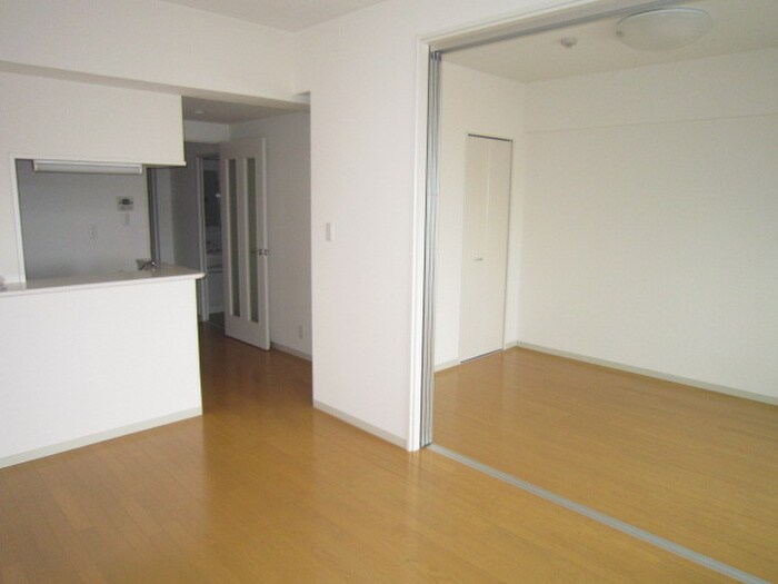 物件内観写真13　(居室)