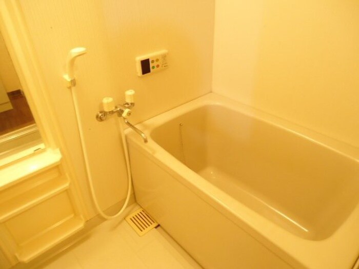 物件内観写真10　(バス／シャワールーム等)