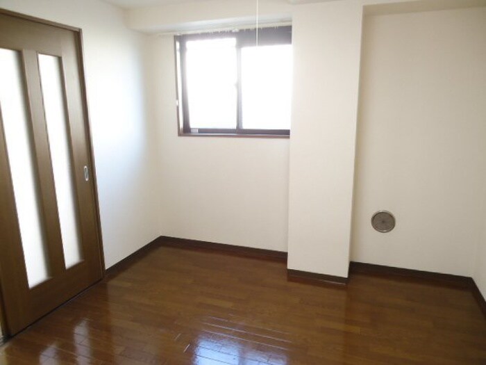 物件内観写真19　(居室)