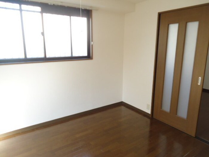 物件内観写真22　(居室)