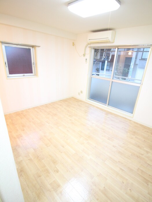 物件内観写真10　(内観写真)