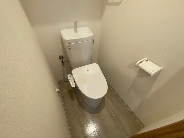 物件内観写真10　(トイレ)