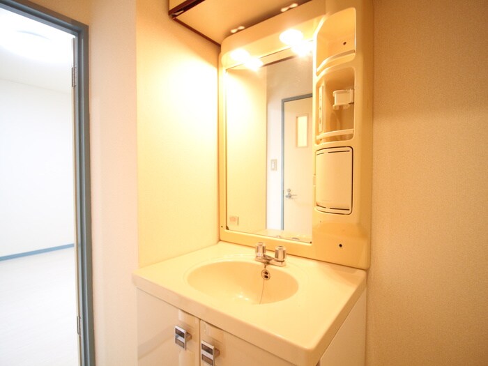 物件内観写真11　(洗面)