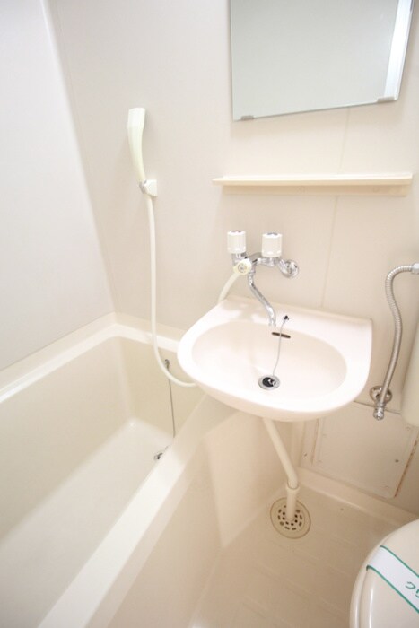 物件内観写真9　(洗面)